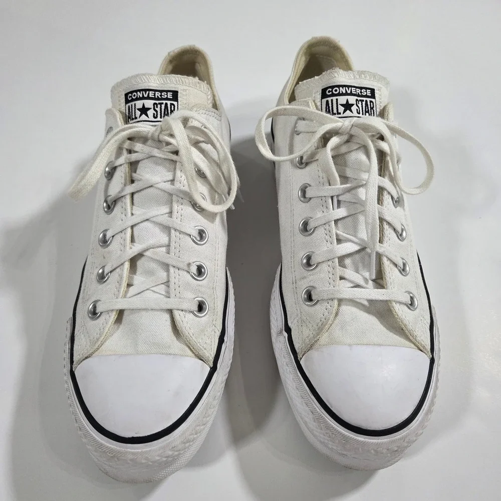 Converse Chuck Taylor All Star Lift Platform White Canvas LowTop 560251F Size 9W - Picture 3 of 8